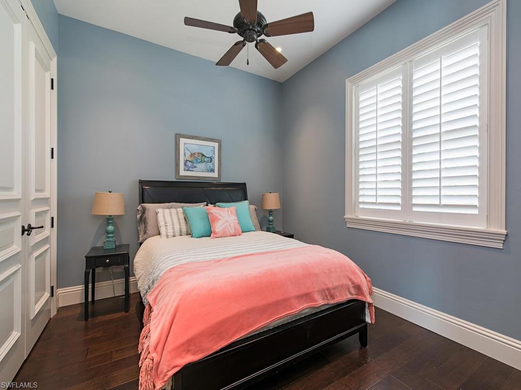 AQUALANE SHORES - Residential