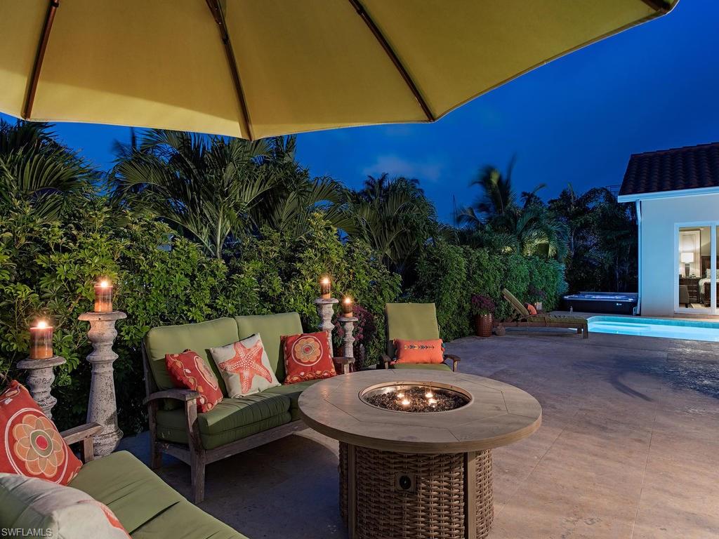 AQUALANE SHORES - Residential