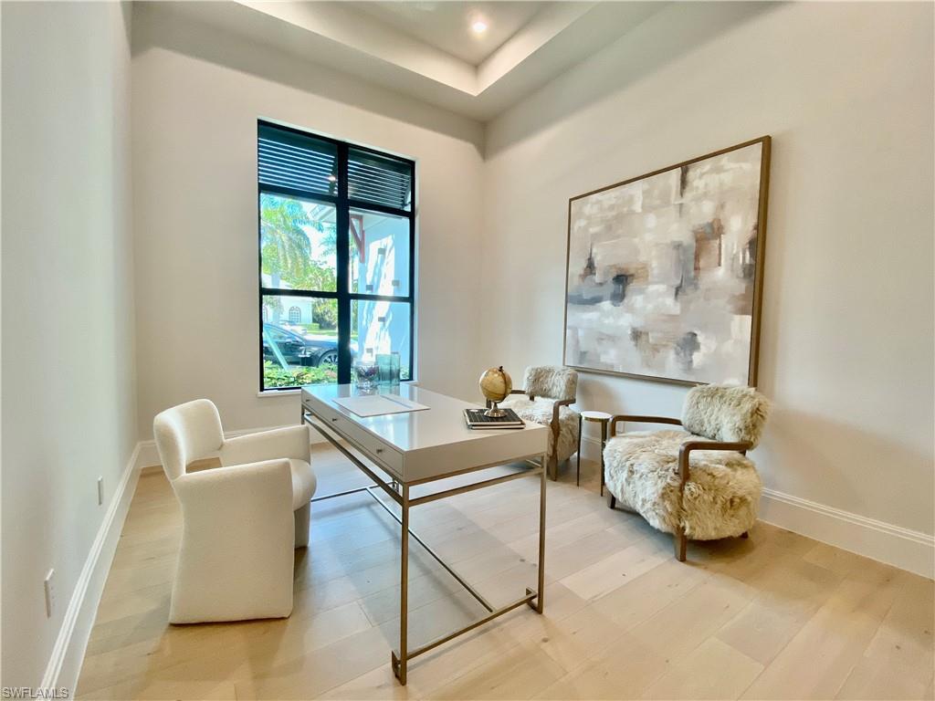 MOORINGS - Residential