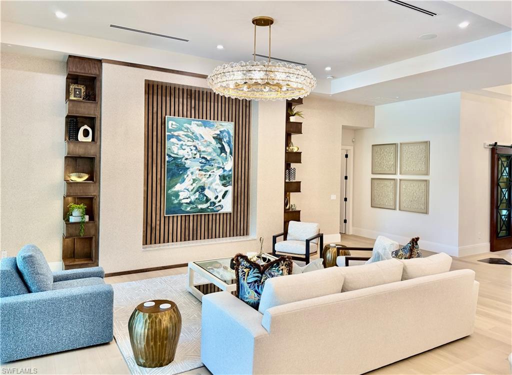 MOORINGS - Residential