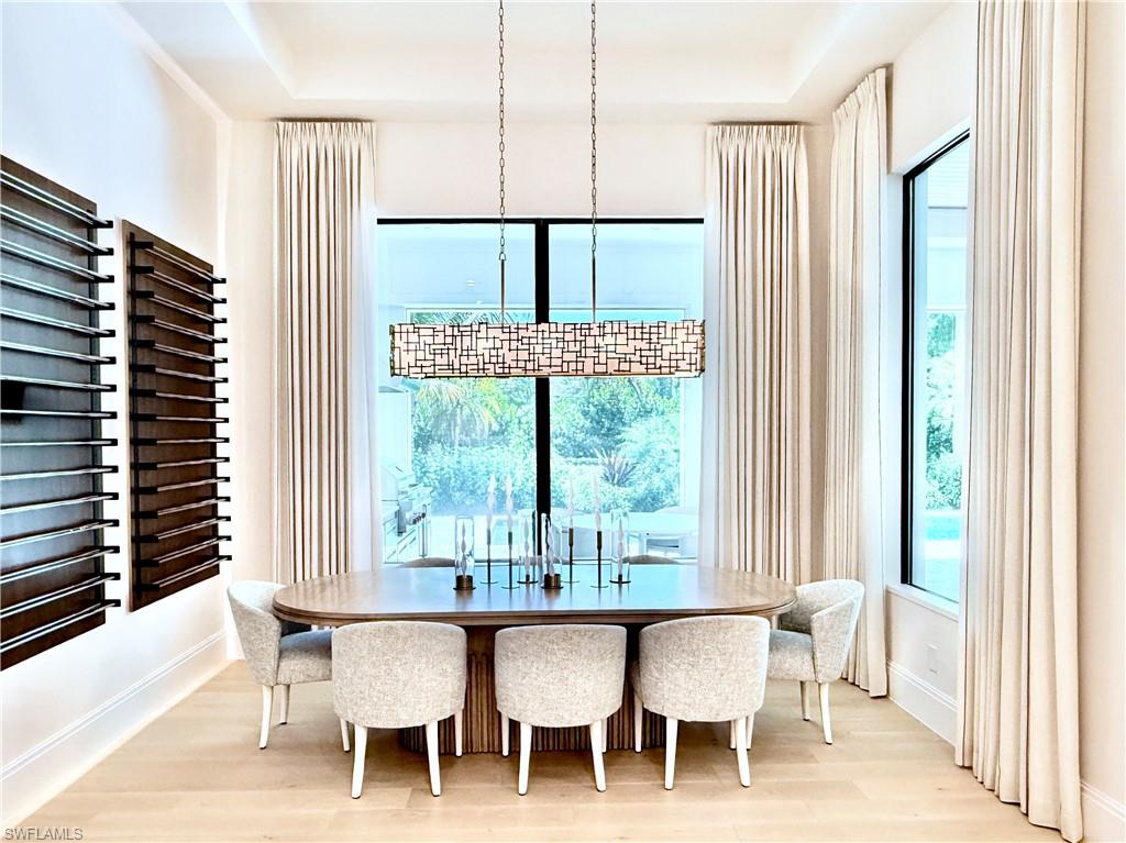 MOORINGS - Residential