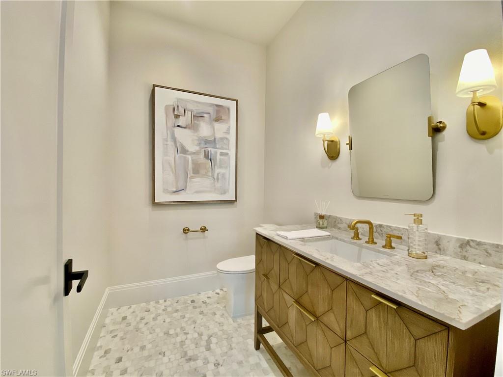 MOORINGS - Residential