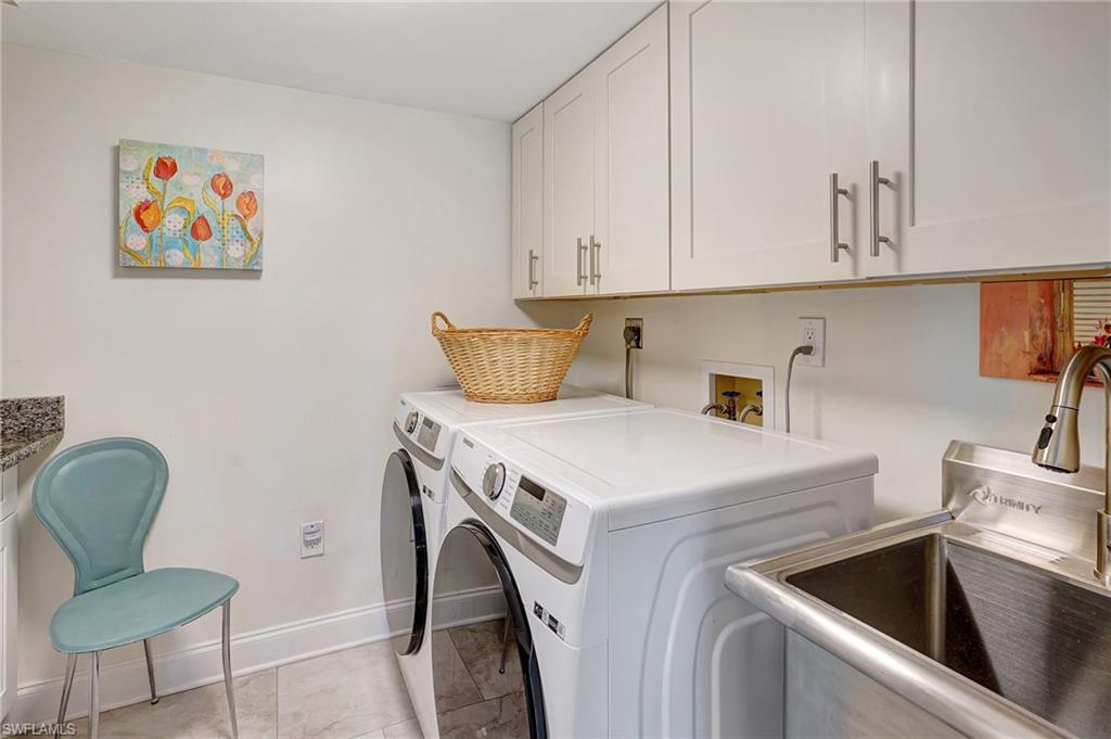 HERITAGE FARMS - Residential