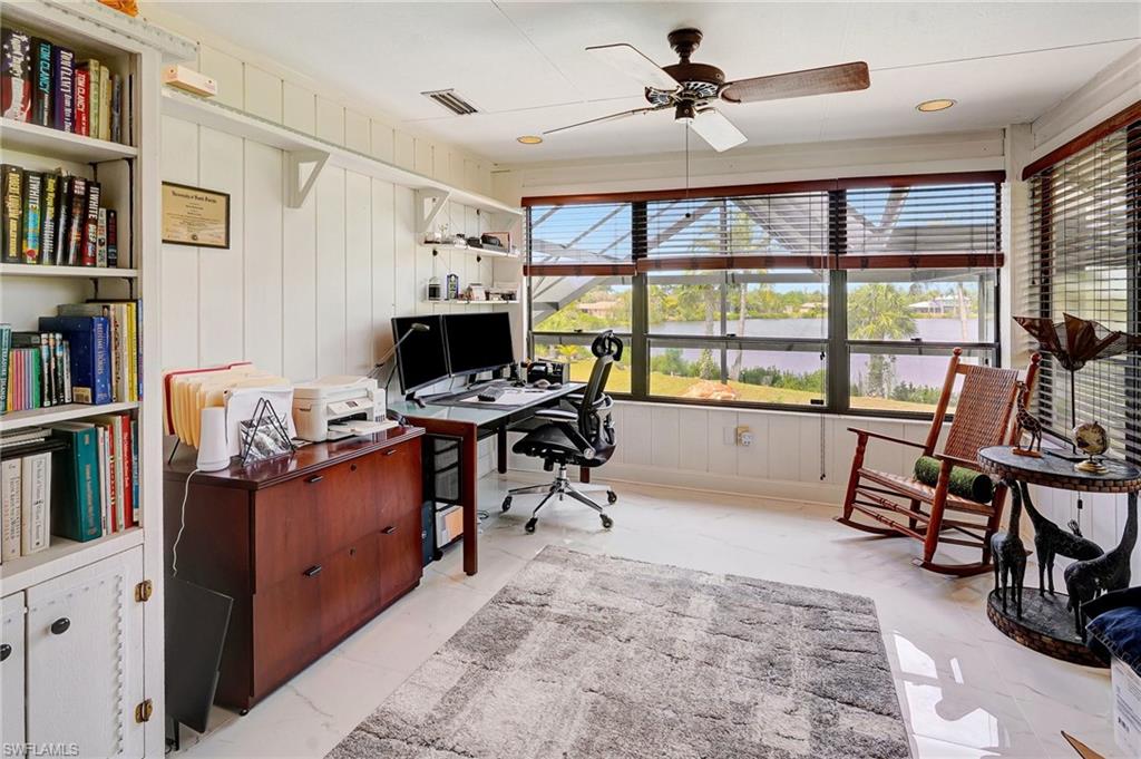 HERITAGE FARMS - Residential