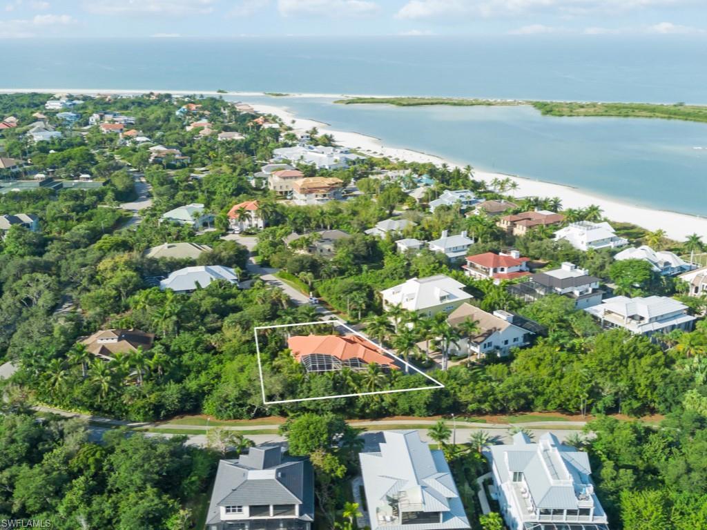 HIDEAWAY BEACH - Residential