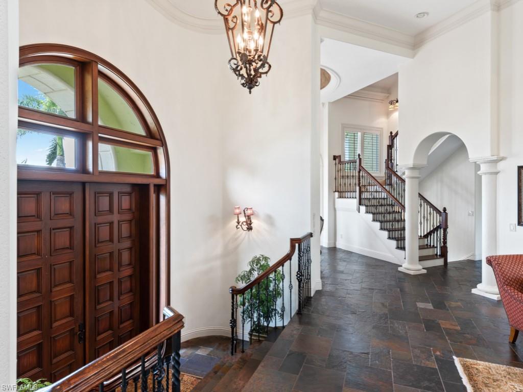 HIDEAWAY BEACH - Residential