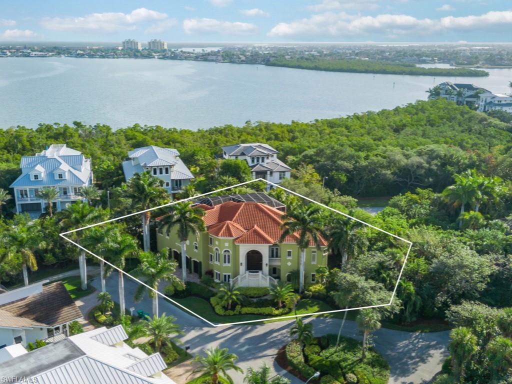 HIDEAWAY BEACH - Residential