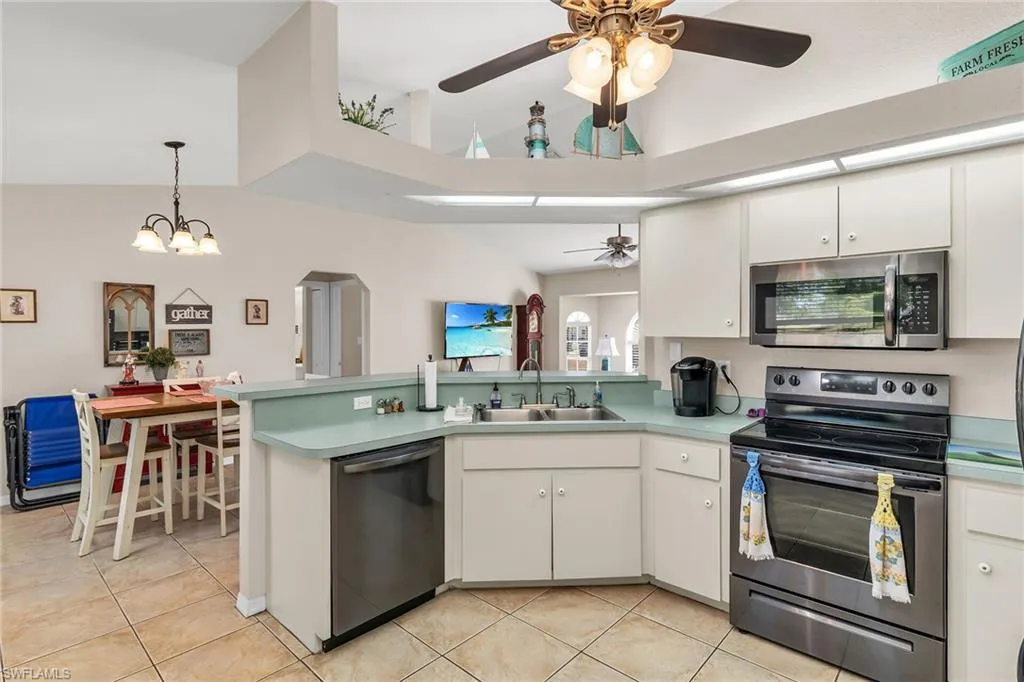 Punta Gorda, Florida 33983, United States, 3 Bedrooms Bedrooms, ,2 BathroomsBathrooms,Residential,Active,117437