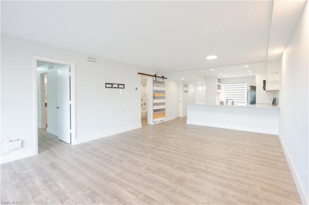 NAPLES SUNRISE - Residential