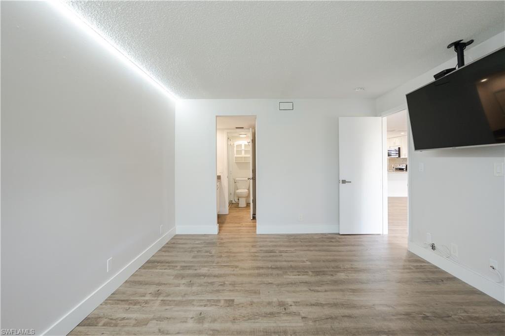 NAPLES SUNRISE - Residential