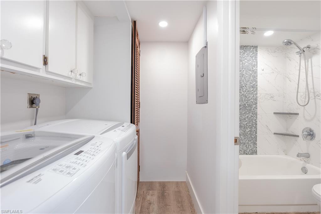 NAPLES SUNRISE - Residential