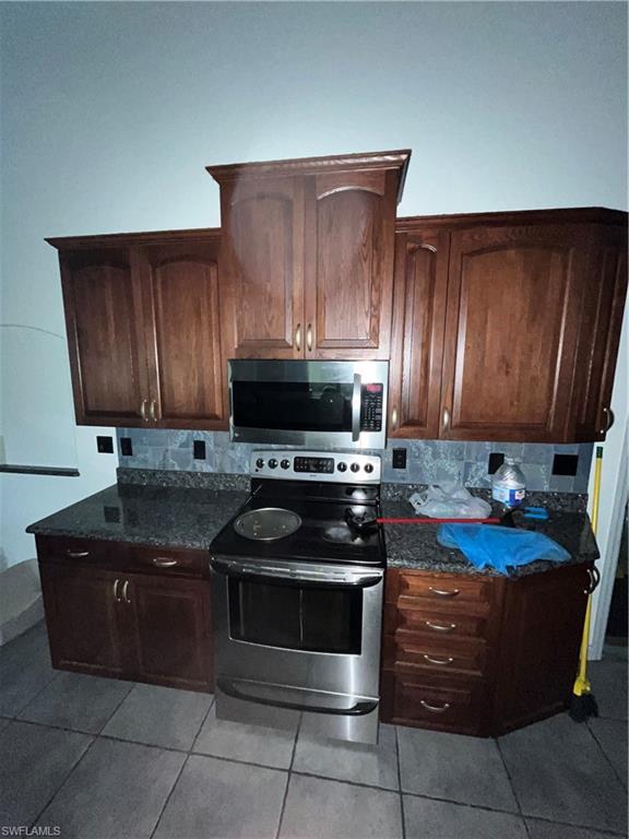 PORT CHARLOTTE - Residential