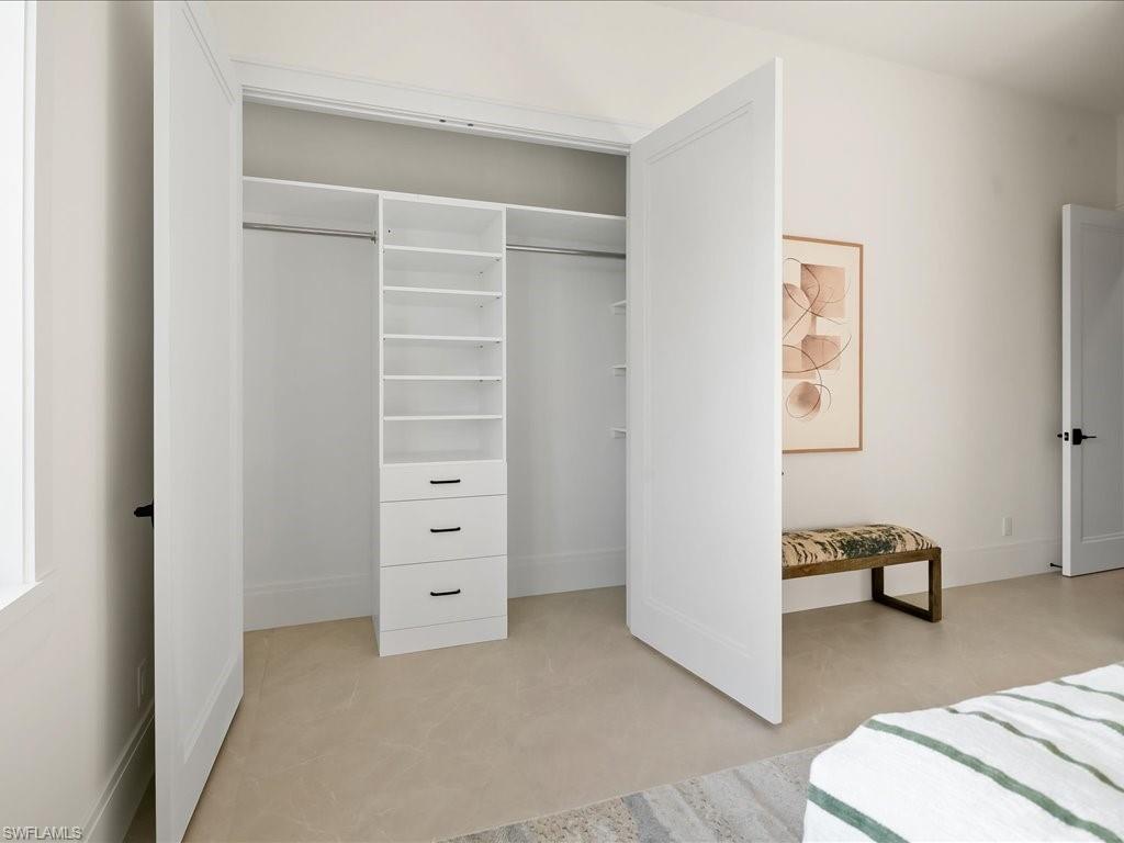 NAPLES PARK - Residential