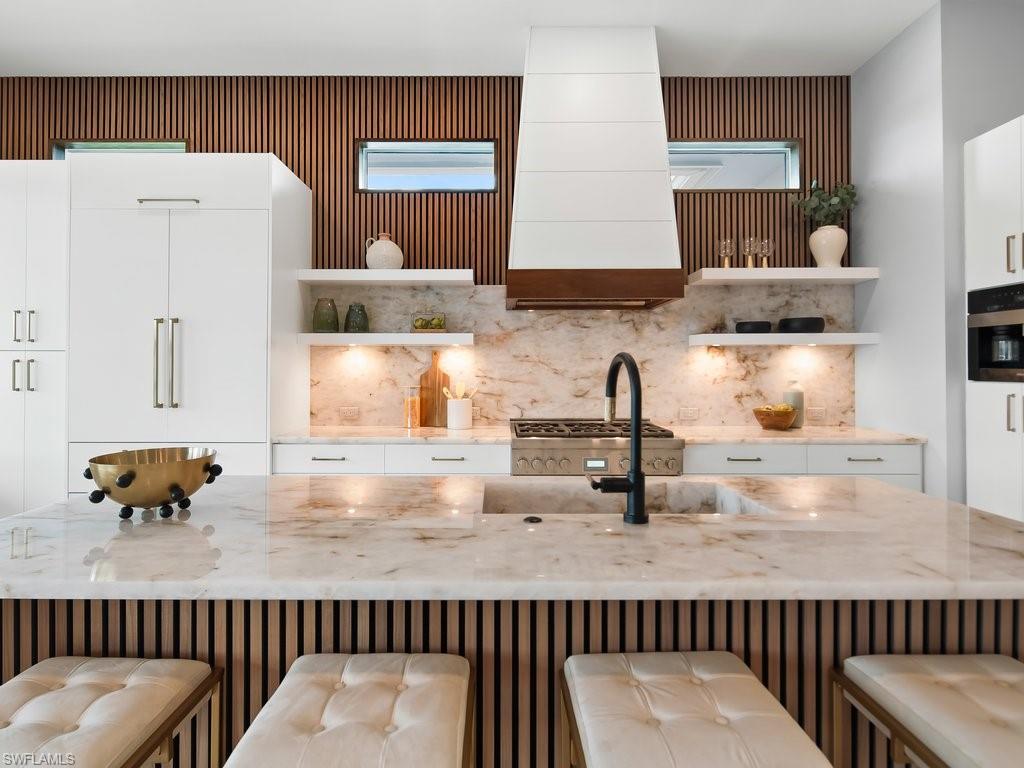 NAPLES PARK - Residential