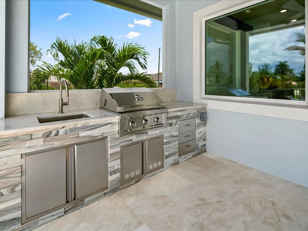 NAPLES PARK - Residential