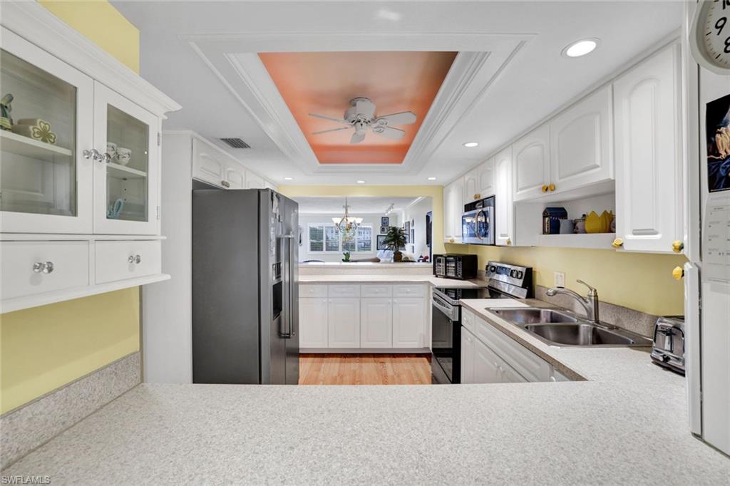 SUZANNE - Residential