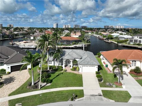 100 Bonita CT MARCO ISLAND FL 34145