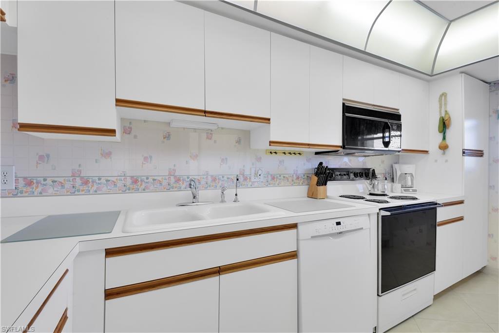 SUSSEX ON THE BAY - Residential