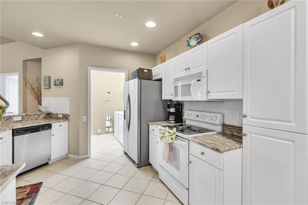 SOUTHMONT COVE - Residential