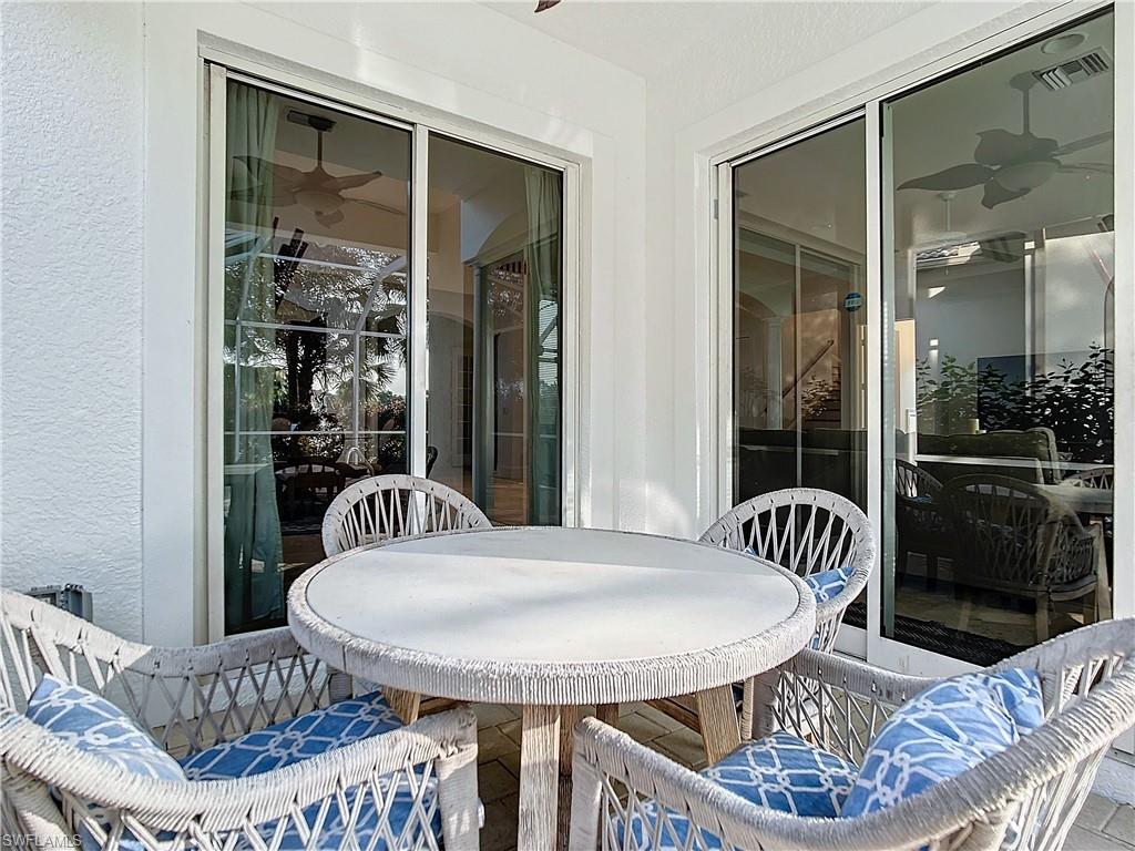 COCO LAKES - Residential Lease