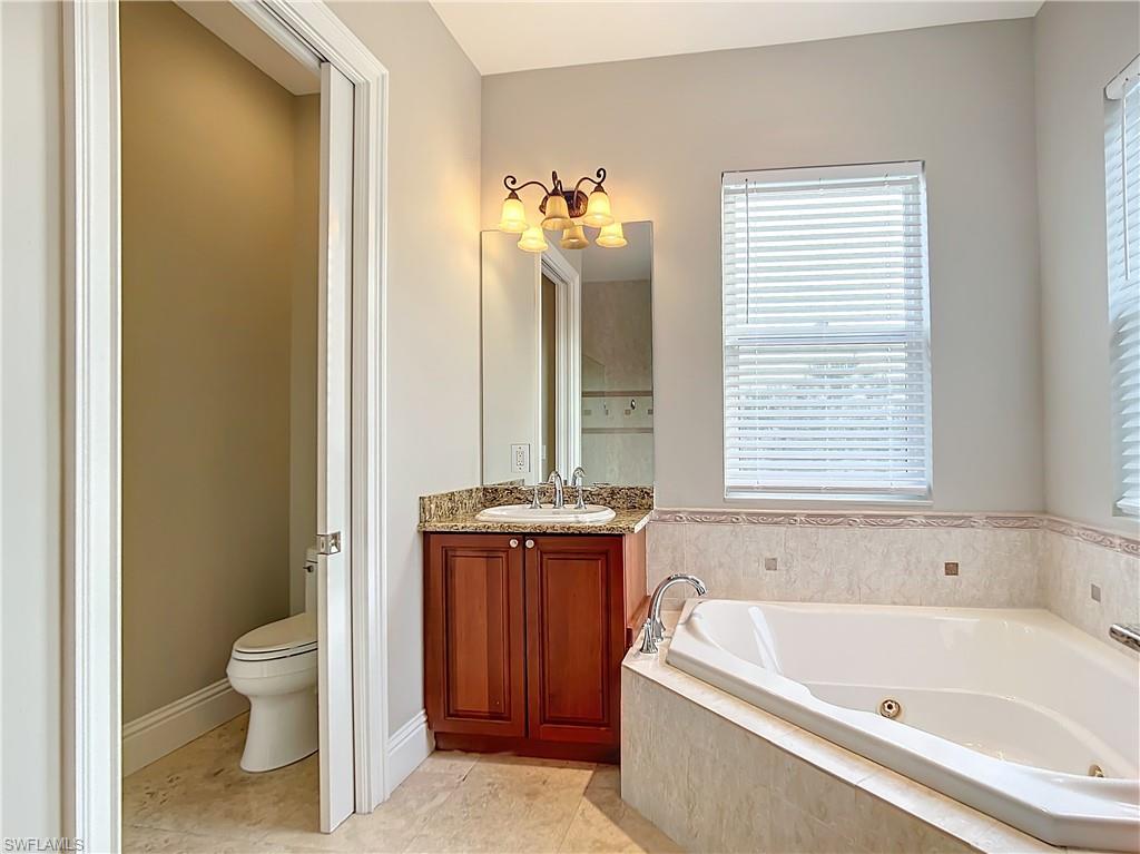 COCO LAKES - Residential Lease