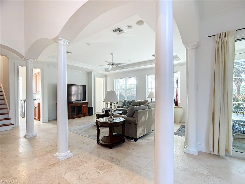 COCO LAKES - Residential Lease