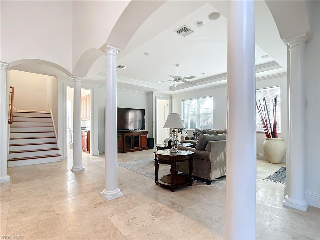 COCO LAKES - Residential Lease