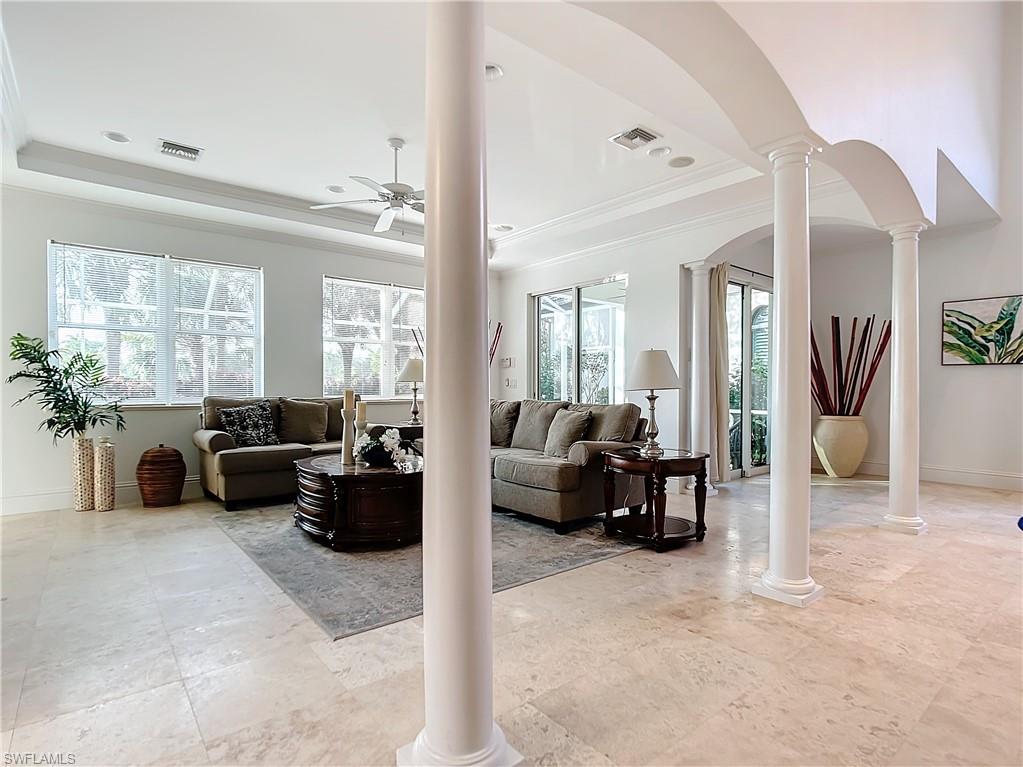 COCO LAKES - Residential Lease