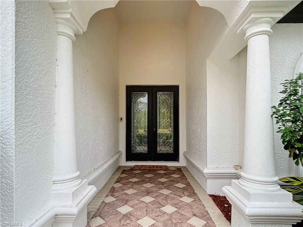 COCO LAKES - Residential Lease