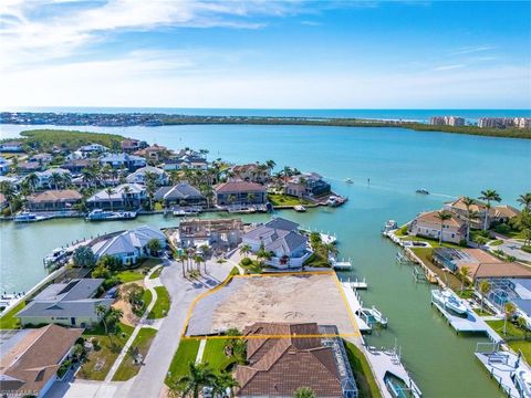 818 Elm CT MARCO ISLAND FL 34145