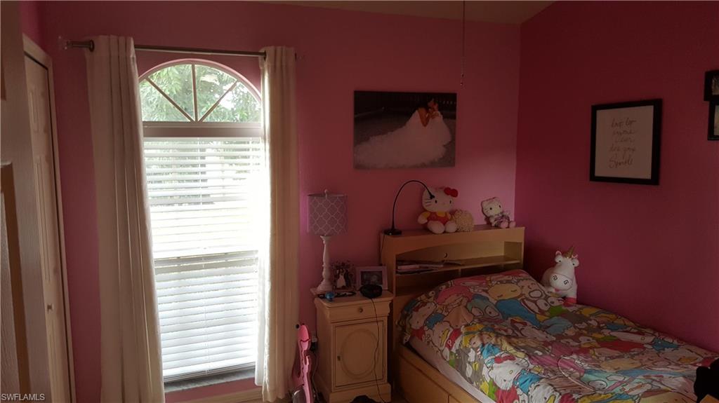 GOLDEN GATE CITY - Residential