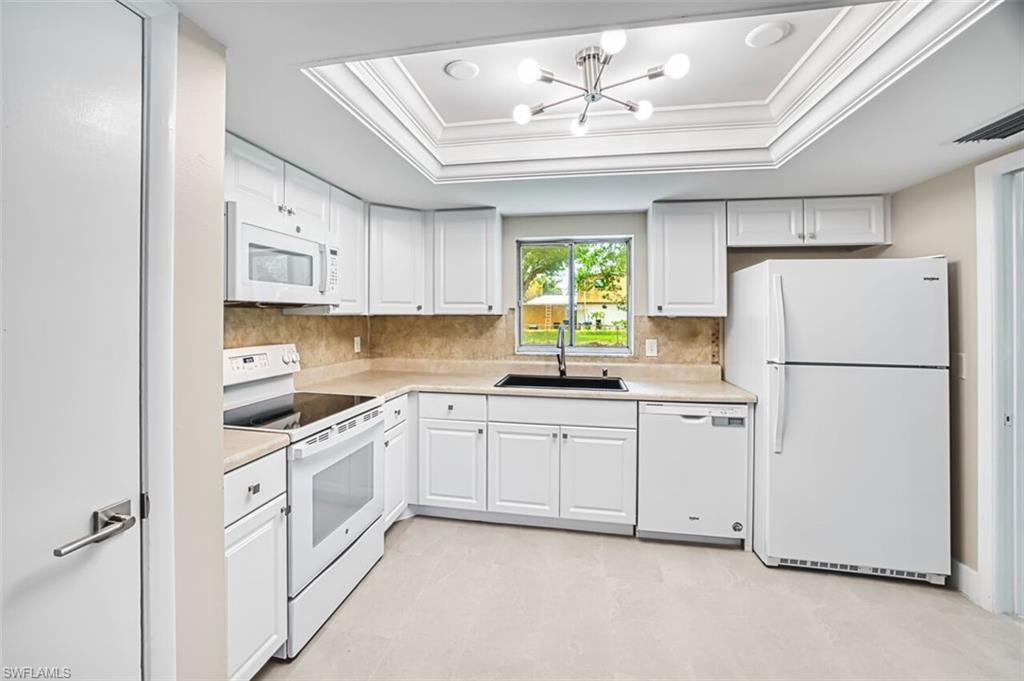 SUNSET VISTA - Residential Lease