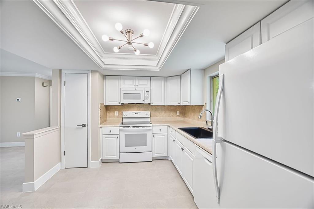 SUNSET VISTA - Residential Lease