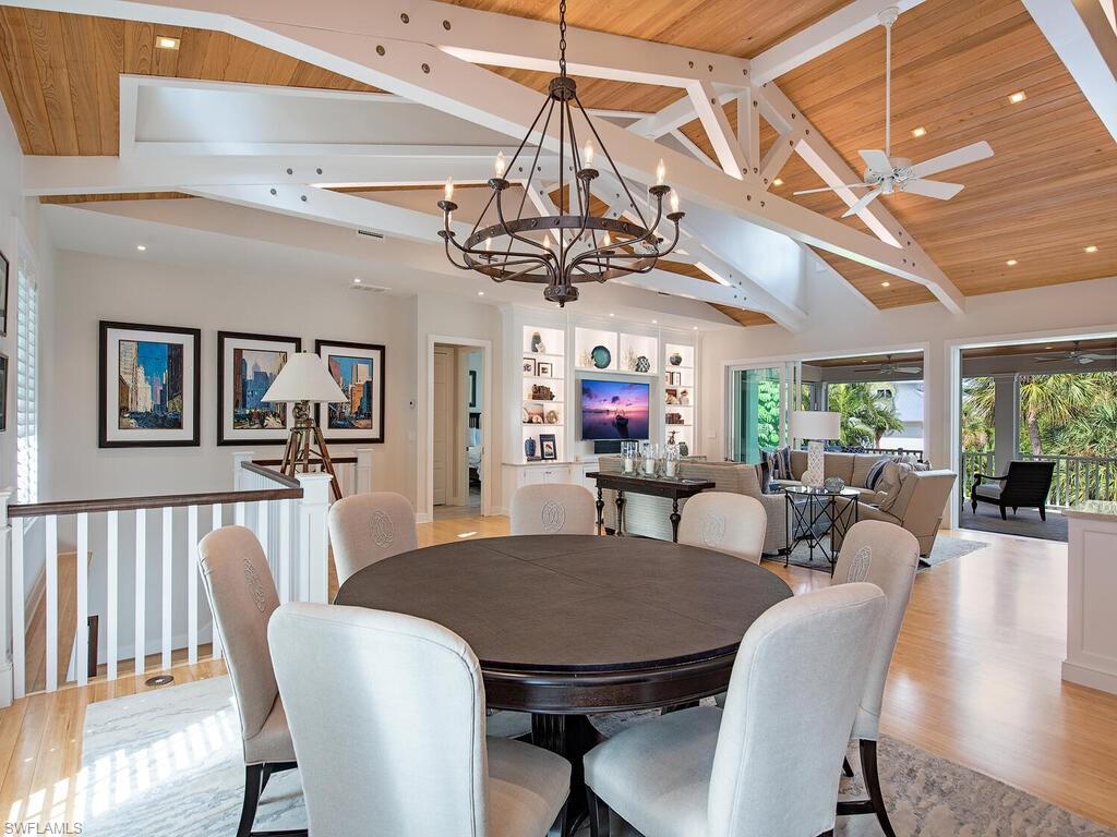 AQUALANE SHORES - Residential