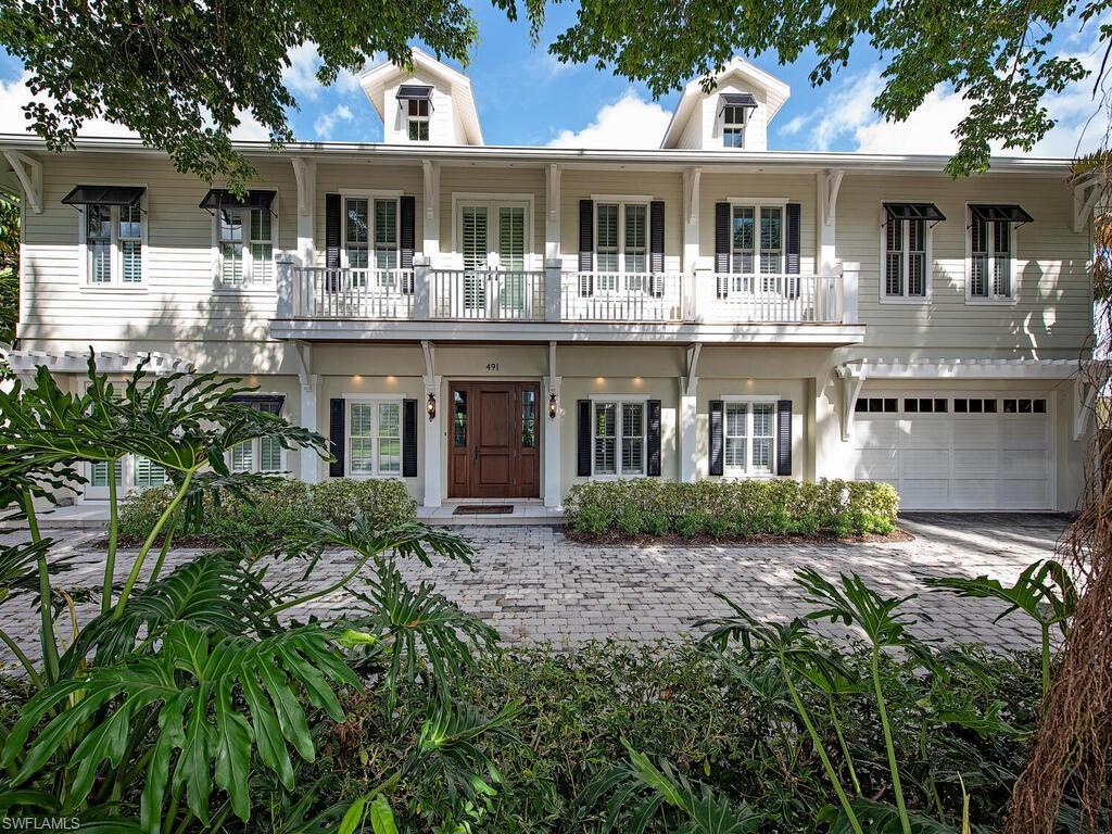 AQUALANE SHORES - Residential