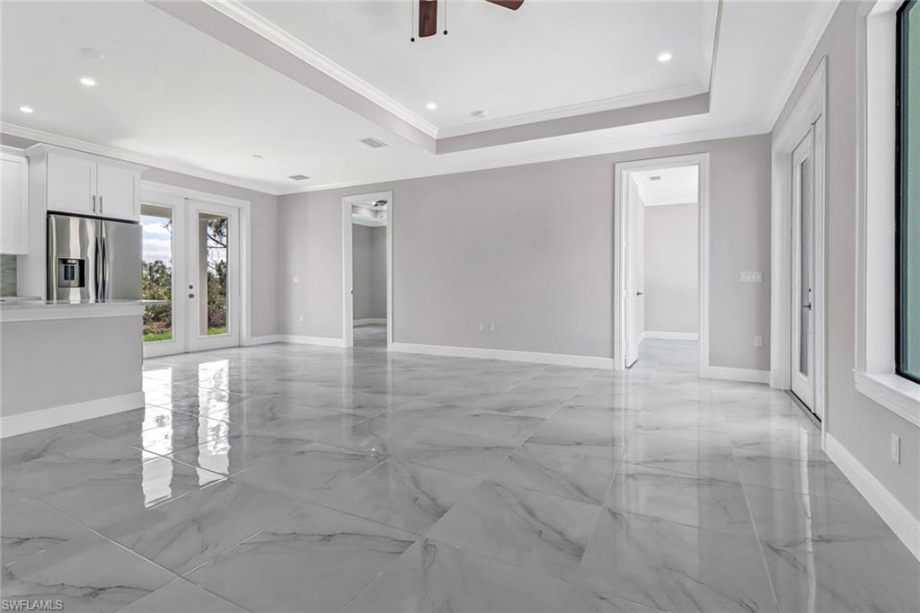 GOLDEN GATE ESTATES - Residential