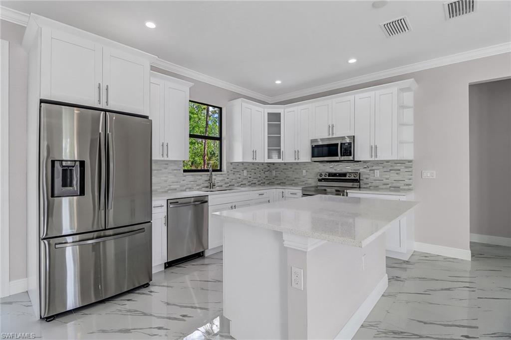 GOLDEN GATE ESTATES - Residential