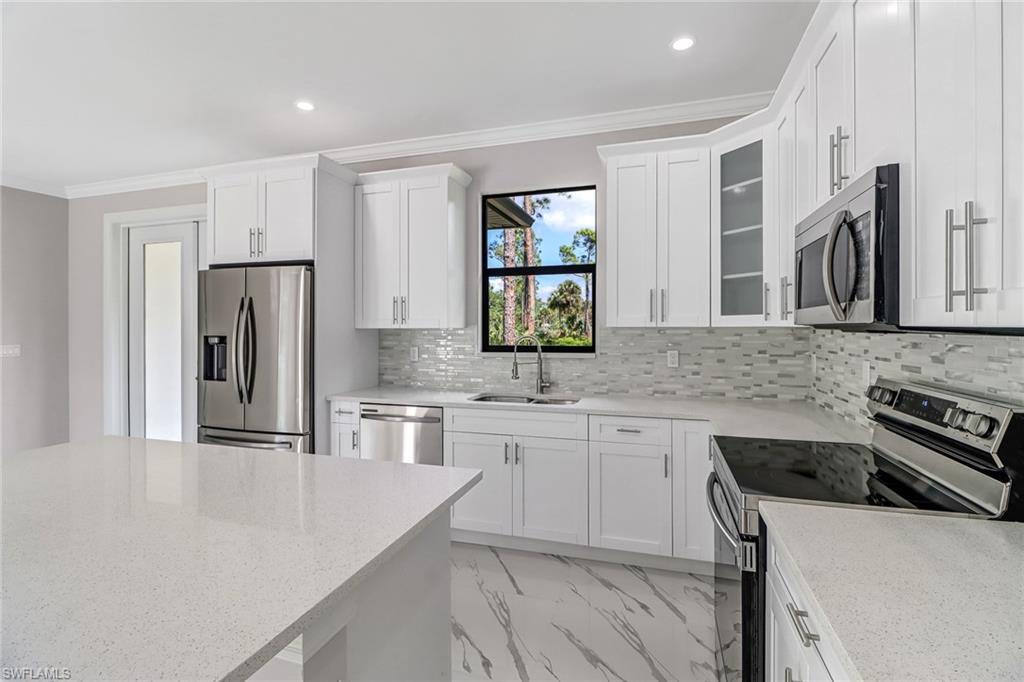 GOLDEN GATE ESTATES - Residential