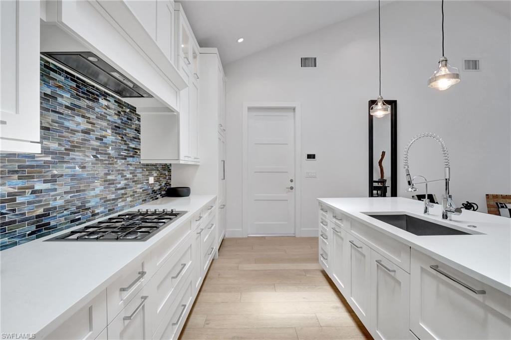 KONA KOVE - Residential