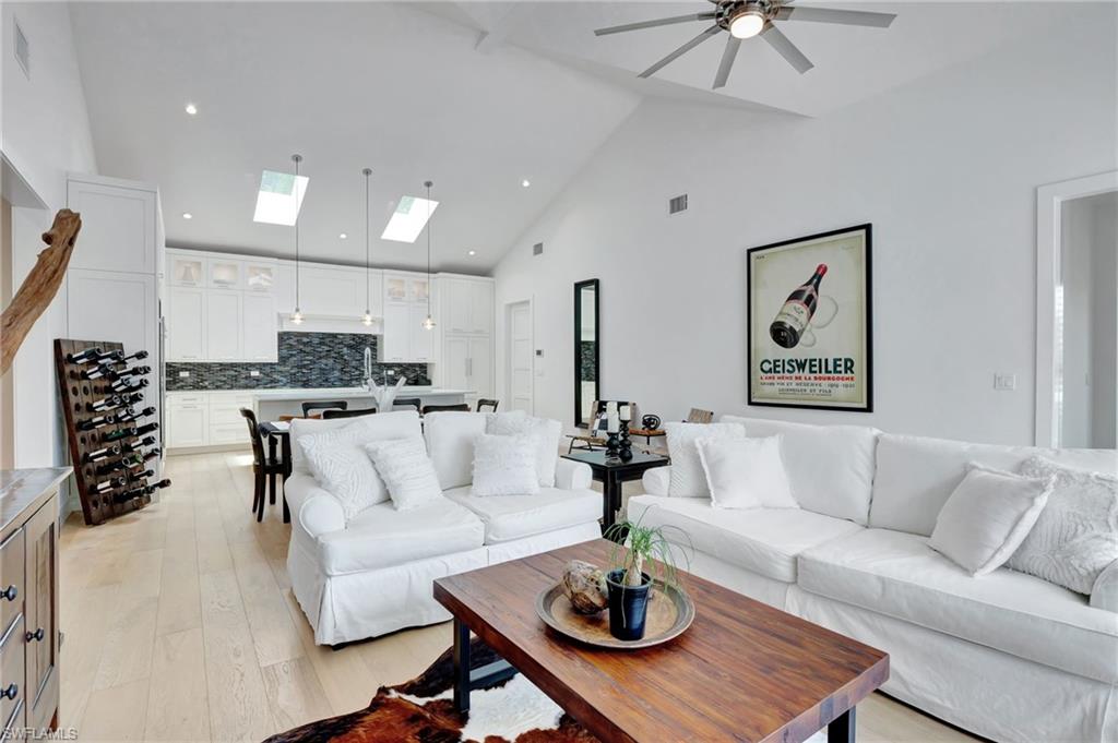 KONA KOVE - Residential