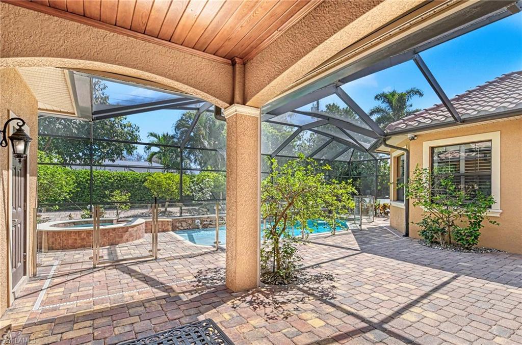 MOORINGS - Residential
