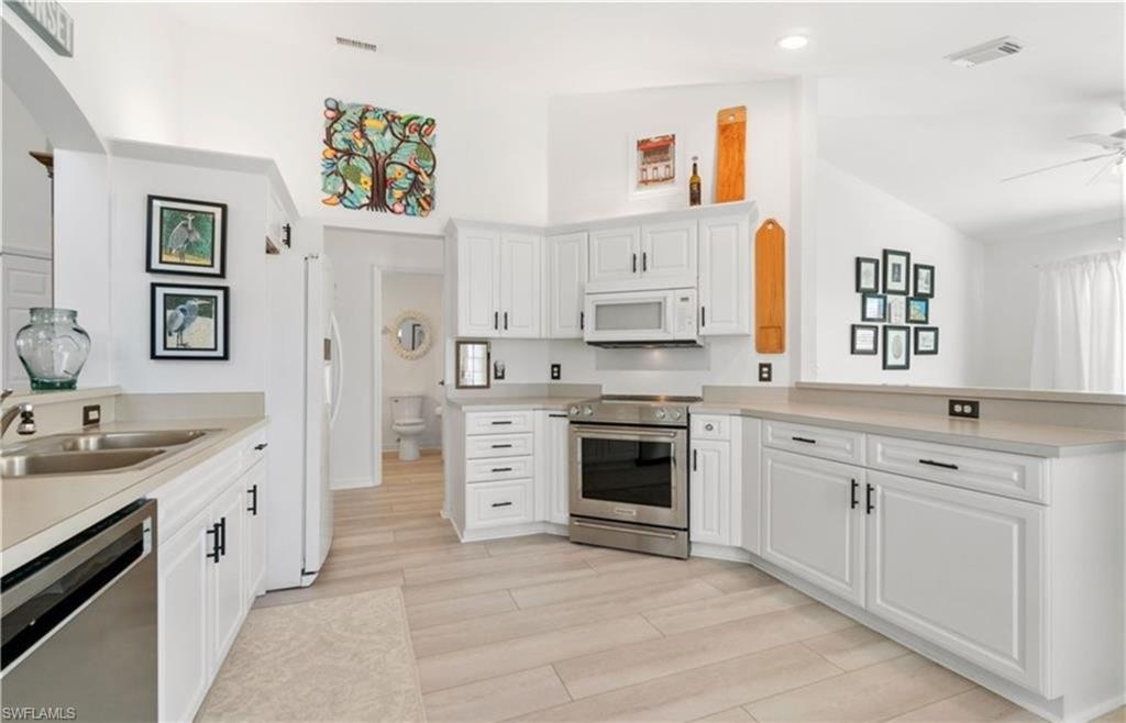 WEDGE WOOD AT THE STRAND - Residential Lease