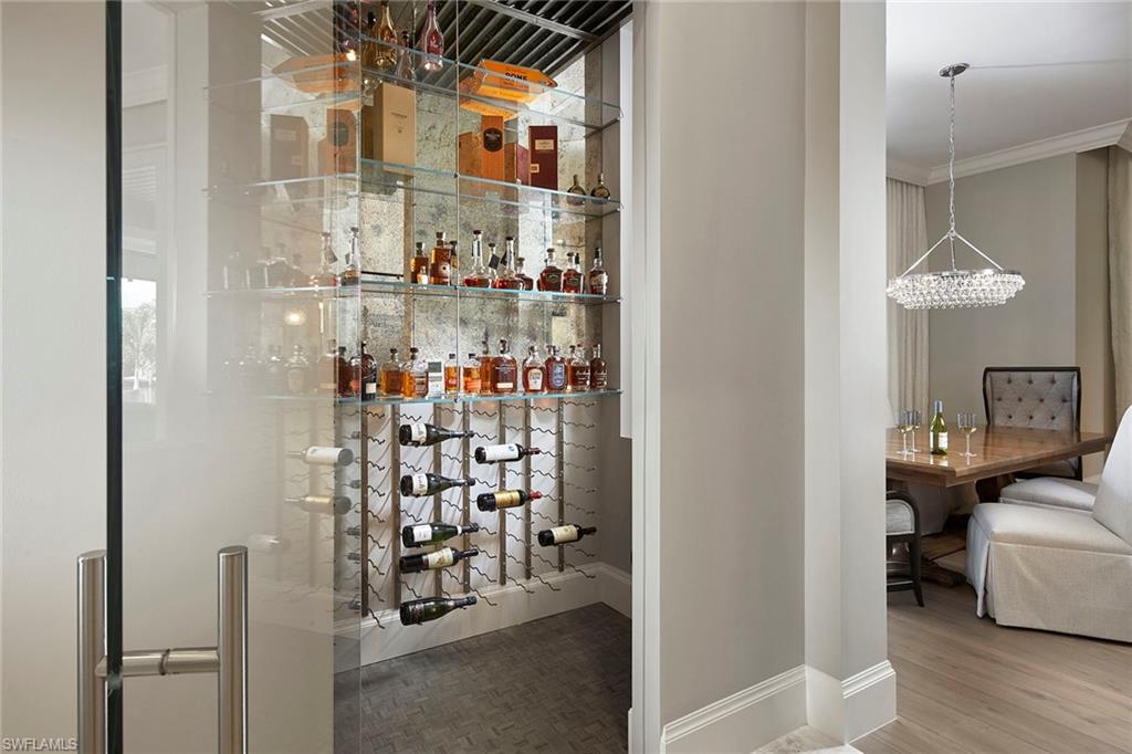 AQUALANE SHORES - Residential