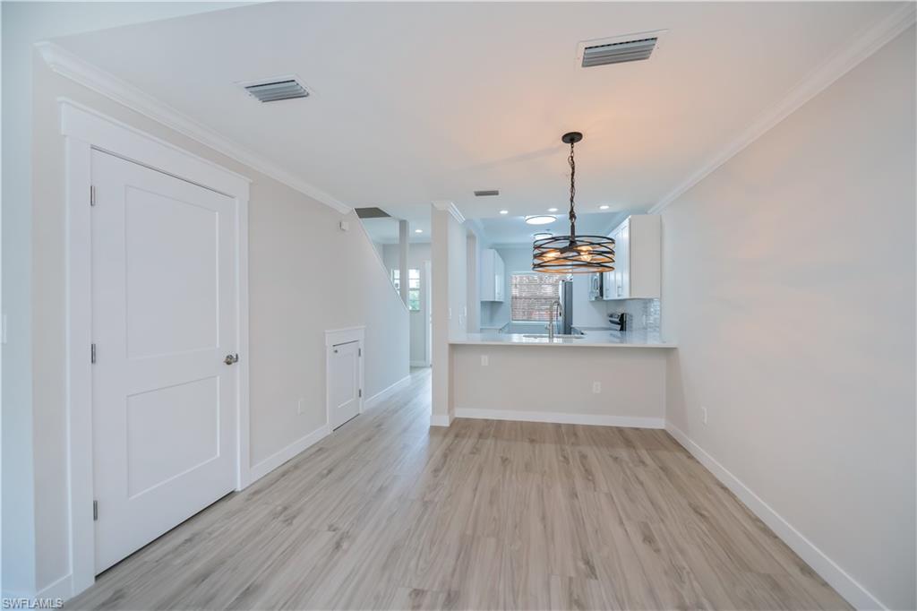 SHIPYARD VILLAS - Residential Lease