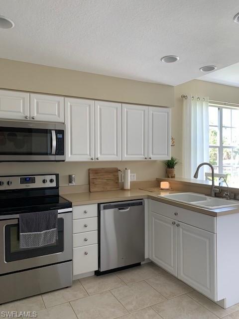 OXFORD POINTE - Residential