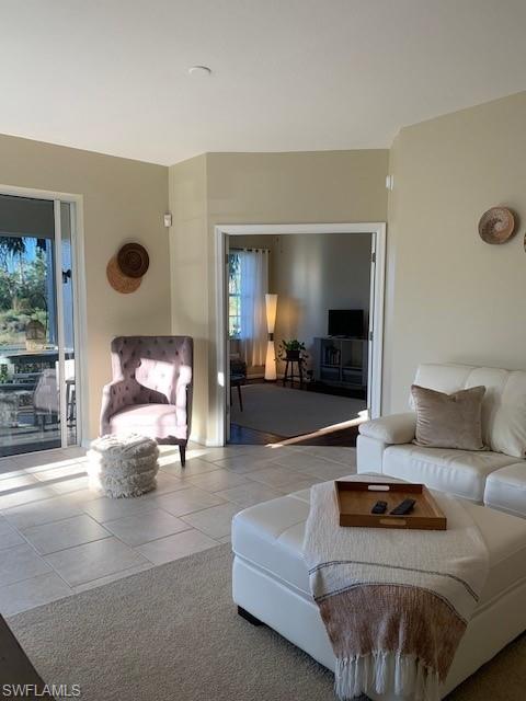 OXFORD POINTE - Residential