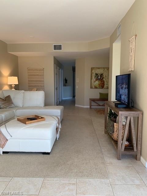 OXFORD POINTE - Residential