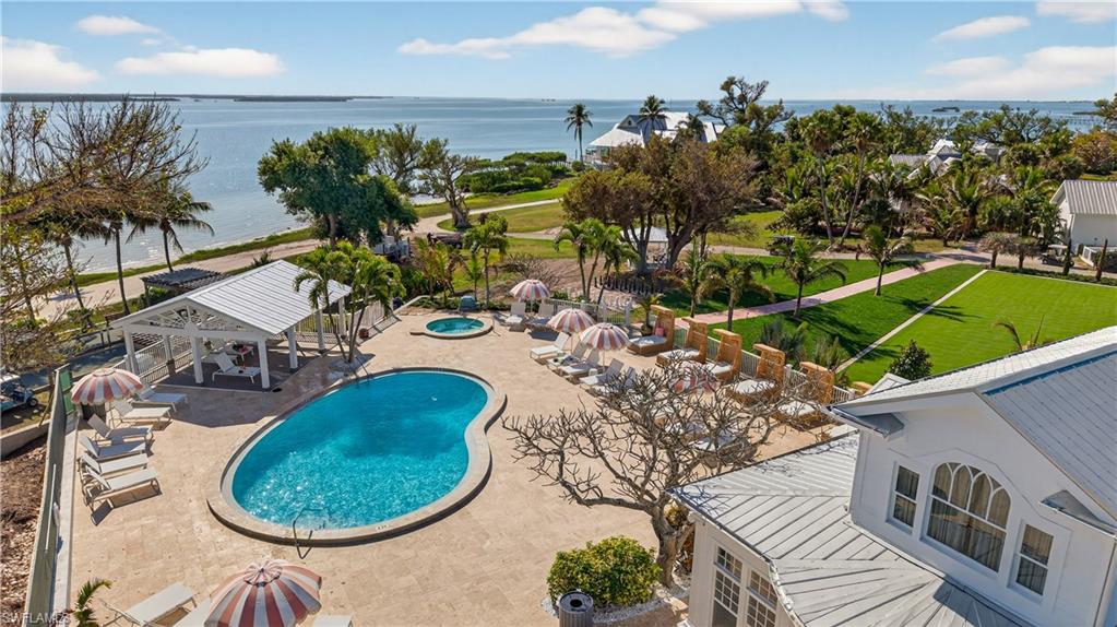 USEPPA ISLAND - Land