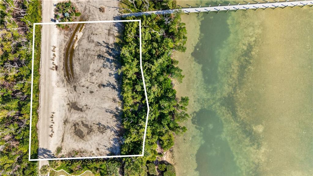 USEPPA ISLAND - Land