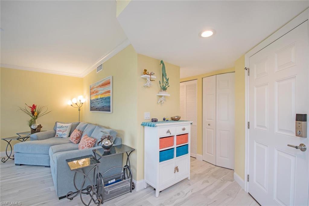 BEACHWALK GARDENS - Residential